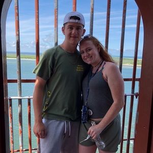 Meet your Posher, Christian